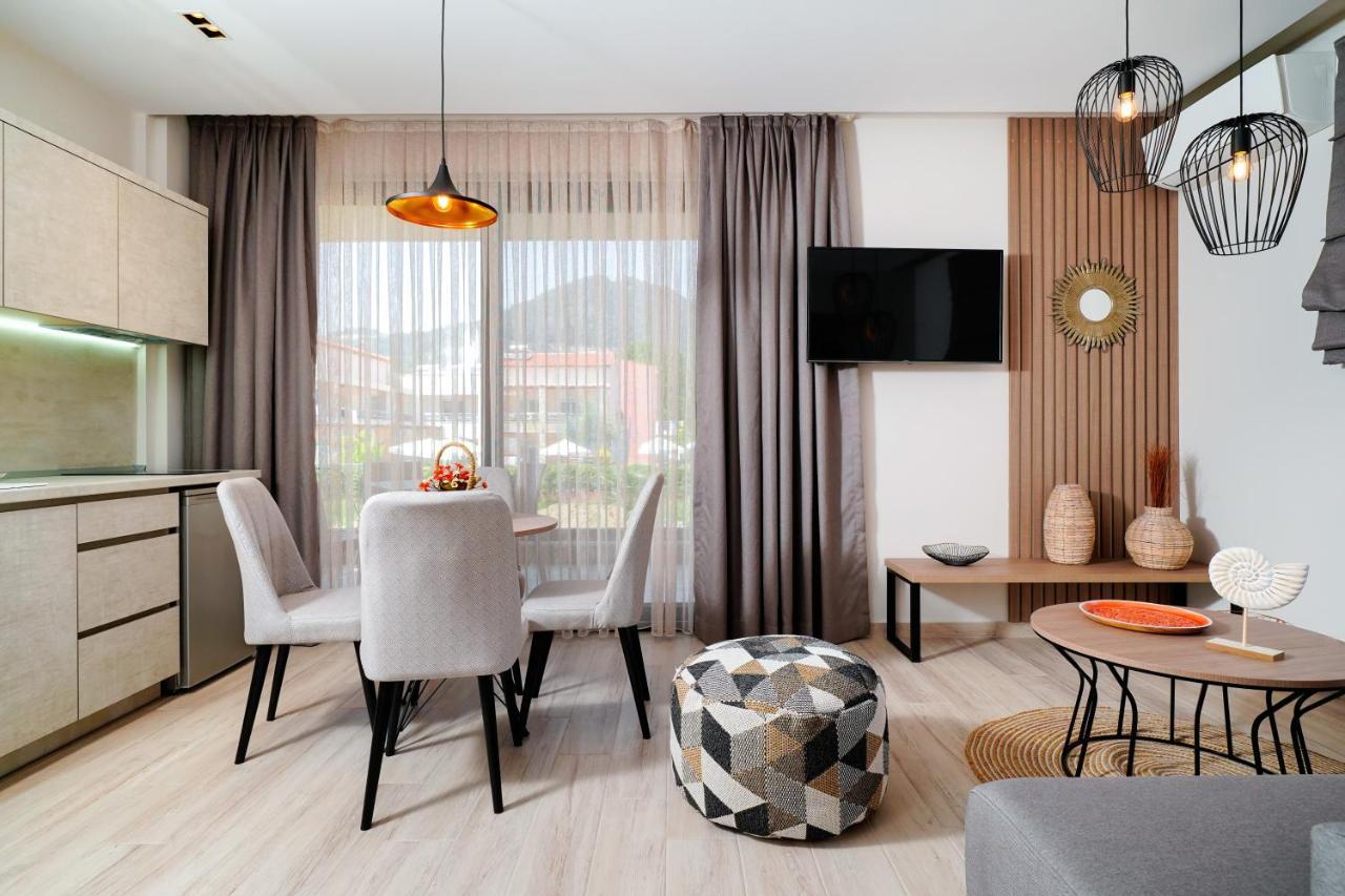Tereza Golden Aparthotel Hriszí Amudiá Kültér fotó