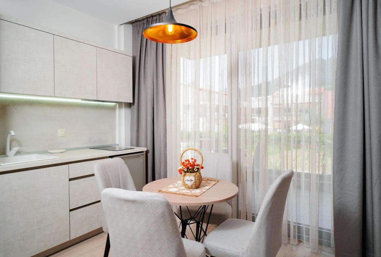 Tereza Golden Aparthotel Hriszí Amudiá Kültér fotó