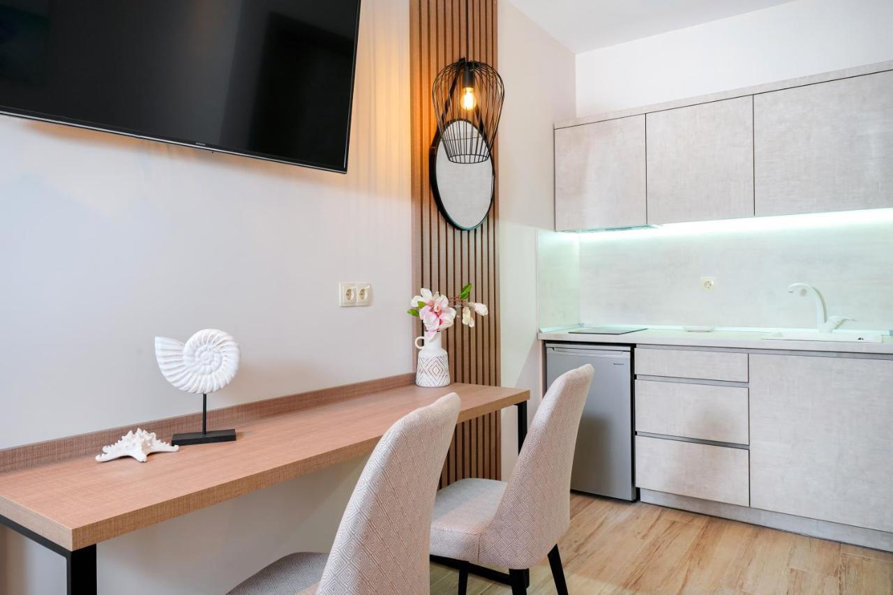 Tereza Golden Aparthotel Hriszí Amudiá Kültér fotó